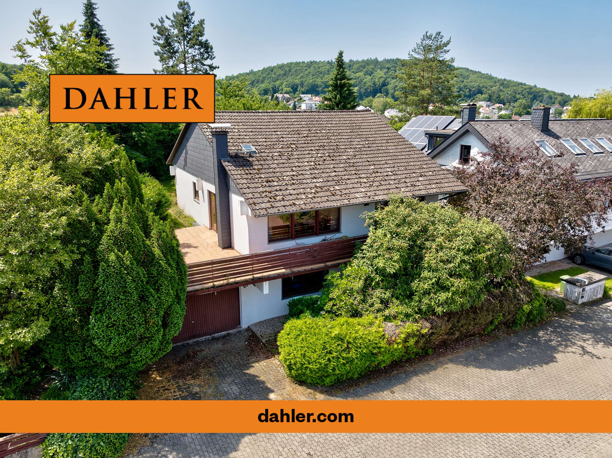 Ihr Rückzugsort mit Weitblick – Freistehendes Familienhaus mit großem Hanggrundstück in Gelnhausen, Main Kinzig Kreis – Bild 1