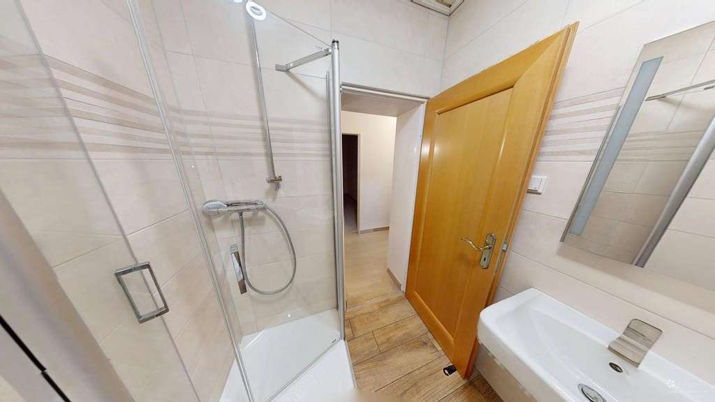 Immobilie in Schwelm - Helle Souterrain Wohnung in Schwelm – Kompaktes Wohnerlebnis mit Komfortcharakter - Bild 3