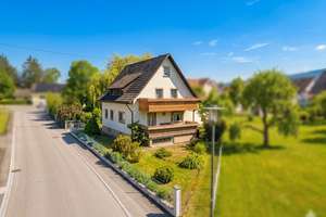 Charmantes Wohnhaus mit großem Garten und Potenzial zum Zweifamilienhaus