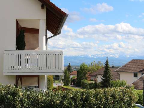 Gepflegte 3 Raum Wohnung mit Einbauküche selling und 2 Balkone