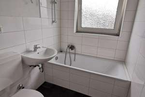 Ihre Chance - ideale 3,5-Zi.-Wohnung mit Balkon und moderner Küchenzeile – Sperberstr. 20, 45894 Buer, Gelsenkirchen – Vorschaubild 5