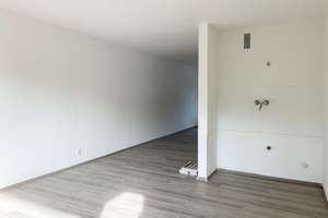 Einraumwunder mit Einbauküche am Sterkrader Bahnhof- Ideal für Pendler! – Zilianplatz 2a, 46145 Sterkrade-Mitte, Oberhausen – Vorschaubild 2