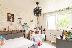 Wunderbares, voll unterkellertes Einfamilienhaus zu verkaufen! Baugrundstück zusätzlich auf Anfrage! – Die vollständige Adresse der Immobilie erhältst du vom Anbieter., 12526 Bohnsdorf, Berlin – Vorschaubild 2