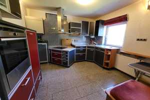 Schönes Reihenmittelhaus, ein Zuhause mit Charakter und guter Raumaufteilung – Saarpfalz-Kreis – Vorschaubild 9