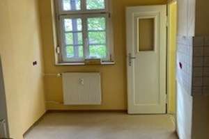 Wohnen mit Blick ins Grüne, mit großem Balkon!! – Helenenhof 6, 90419 Sandberg, Nürnberg – Vorschaubild 4
