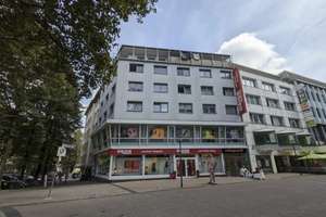 6,75% Rendite - Ca. 939 m² großes und gepflegtes Wohn- & Geschäftshaus im Essener Stadtkern – Kopstadtplatz 21, 45271 Stadtkern, Essen – Vorschaubild 1
