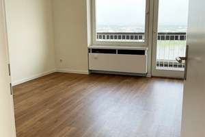 Zum Wohlfühlen! Viel Platz & Komfort & Einbauküche, neue Ausstattung! 6 Zimmer, 2 Balkone, 2 Bäder – Goltsteinstr. 95, 50968 Bayenthal, Köln – Vorschaubild 14