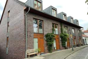 Modernes Einfamilien-Reihenhaus 4/5 Zimmer in Niederkassel mit Terrasse – 40547 Niederkassel, Düsseldorf – Vorschaubild 3