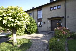 Außergewöhnlich gepflegtes Reihenhaus, schöne Sonnenterrasse,Garten,Garage, PROV.-FREI, VON PRIVAT! – Die vollständige Adresse der Immobilie erhältst du vom Anbieter., 51377 Steinbüchel, Leverkusen – Vorschaubild 1