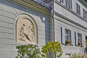 Königlicher Park Wachwitz – exklusive 2,5 -Zimmer-Maisonette-Wohnung mit Balkon und großer Terrasse – Wachwitzer Weinberg 4, 1326 Loschwitz/Wachwitz, Dresden – Vorschaubild 2