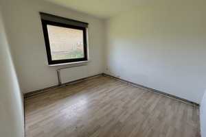 Bungalow mit großem Dachboden und Garage in ruhiger Wohnlage in HL-Schönböcken - reserviert! - – Lübeck – Vorschaubild 10