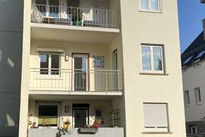 Ruhige 2023 renovierte 3-Zi.-Whg. mitten in Nellingen