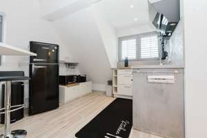 Stilvolles Loft-Wohnen: Möbliertes Design-Apartment ab sofort frei – Die vollständige Adresse der Immobilie erhältst du vom Anbieter., 76131 Rintheim, Karlsruhe – Vorschaubild 2