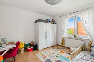 *Familientraum* - Hochwertiges Zweifamilienhaus mit ca. 266 m² Wohnfläche in Thune - Braunschweig – Die vollständige Adresse der Immobilie erhältst du vom Anbieter., 38110 Wenden-Thune-Harxbüttel, Braunschweig – Vorschaubild 12