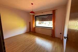 **Top Lage, zwei Wohneinheiten, getrennte Heizungsanlagen, vollunterkellert, Dachterrasse mitten in  – Emsland (Kreis) – Vorschaubild 6