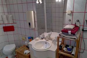 Schöne 3-Zimmer-DG-Wohnung mit Einbauküche in Koblenz – Die vollständige Adresse der Immobilie erhältst du vom Anbieter., 56072 Rübenach, Koblenz – Vorschaubild 3
