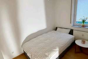 Frisch saniert und möbliert: 2-Zimmer-Erdgeschosswohnung mit Balkon in Dresden-Großzschachwitz – 1259 Großzschachwitz, Dresden – Vorschaubild 3