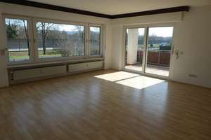 Charmantes Dreifamilienhaus auf großem Grundstück mit vielfältigen Möglichkeiten! – Die vollständige Adresse der Immobilie erhältst du vom Anbieter., 63785 Obernburg am Main – Vorschaubild 2