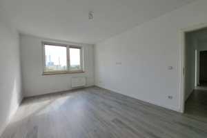 Fully Renovated 2-Room Apartment with a built-in kitchen – Limited 1-Year Lease from 01.09.2025 – Singerstraße 111, 10179 Berlin – Vorschaubild 6