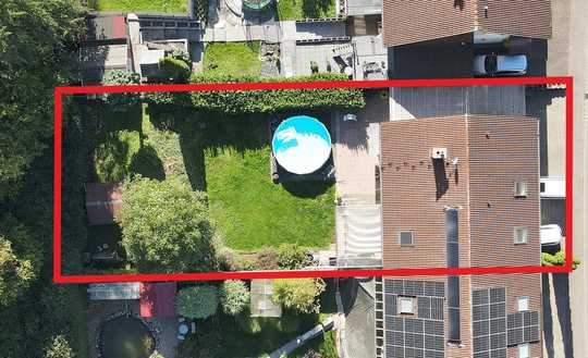 Bezugsfertige DHH mit Einliegerwohnung - sofort einziehen, ohne Renovierungsstress!