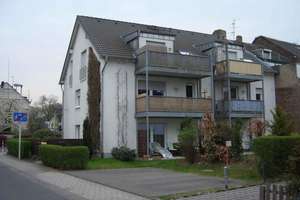 Gemütliche 2 Zimmerdachgeschosswohnung mit Balkon in Bonn-Friesdorf – Annabergerstr. 64, 53175 Friesdorf, Bonn – Vorschaubild 2
