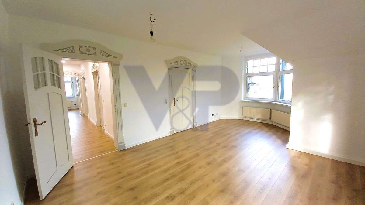 Immobilie in Schleiz - PROVISIONSFREI* - Dachgeschoss-Traum für Liebhaber: 125 m² voller Charakter! - Bild 2