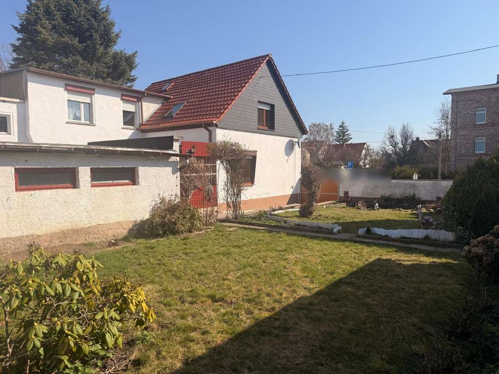 Immobilie in Helbra - Freistehendes Einfamilienhaus mit viel Platz und Entwicklungsmöglichkeiten für die ganze Familie - Bild 1
