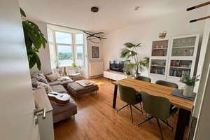 Lichtdurchflutete 2-Zimmer Wohnung – zentral gelegen – Die vollständige Adresse der Immobilie erhältst du vom Anbieter., 34121 Niederzwehren, Kassel – Vorschaubild 2