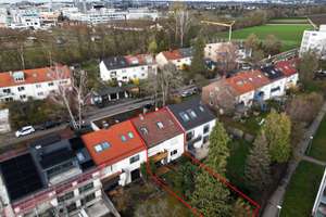 Drei Ebenen zum Gestalten, ein Garten zum Verlieben – ein Haus für Grünliebhaber und Selbermacher – Die vollständige Adresse der Immobilie erhältst du vom Anbieter., 70565 Dürrlewang, Stuttgart – Vorschaubild 24