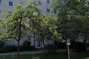 3-Zimmer-Wohnung mit Balkon und hochwertiger Ausstattung – Volmstr. 36, 81241 Pasing, München – Vorschaubild 1