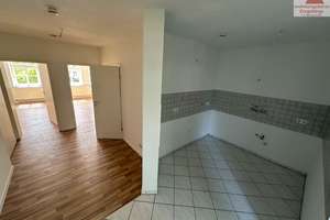 Helle 2-Raum-Wohnung mit Balkon! – Münchner Str. 15, 9130 Sonnenberg, Chemnitz – Vorschaubild 2