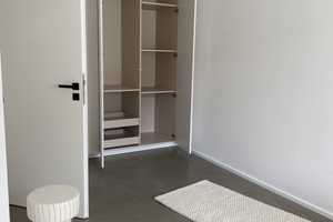 Möblierte 2er WG mit 2 Balkonen und Einbauküche: Preis pro Zimmer 825 € KM + 75 € NK Balkon, EBK – Becherstraße 6, 40476 Düsseldorf – Vorschaubild 10
