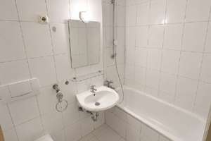 Freie 1-Zimmer-Gartenwohnung - 4 min fußläufig zu U-Bahn & Bus – Die vollständige Adresse der Immobilie erhältst du vom Anbieter., 81379 Obersendling, München – Vorschaubild 3