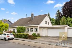 Repräsentatives Wohnjuwel mit Wellness-Oase in bester Lage von Sankt Augustin. – Die vollständige Adresse der Immobilie erhältst du vom Anbieter., 53757 Sankt Augustin – Vorschaubild 3