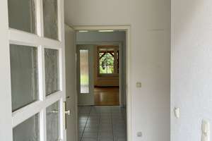 Doppelhaushälfte mit Garage in Potsdam-Eiche – Die vollständige Adresse der Immobilie erhältst du vom Anbieter., 14469 Eiche, Potsdam – Vorschaubild 2