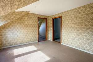 Nahe Husum, viel Potenzial für eigene Ideen: Sanierungsbedürftiges Wohnhaus auf großem Grundstück – Die vollständige Adresse der Immobilie erhältst du vom Anbieter., 25872 Wittbek – Vorschaubild 32