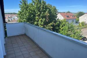 Schöne 3 Zi.- DG-Whg. Pforzheim Südstadt – Keplerstraße 34a, 75175 Südoststadt, Pforzheim – Vorschaubild 2