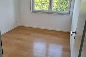 Helle 3-Zimmer-Wohnung mit Balkon in guter Lage von Darmstadt – Nieder-Ramstädter-Str. 243, 64285 Bessungen, Darmstadt – Vorschaubild 9