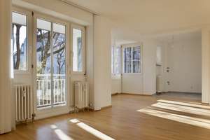 Gepflegte 2-Zimmer Wohnung mit Balkon in München-Berg am Laim