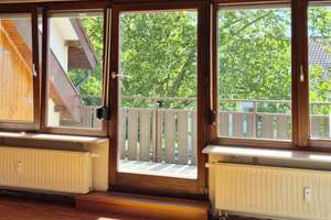 Wohlfühlambiente: Charmante Galeriewohnung mit sonniger Loggia  – Die vollständige Adresse der Immobilie erhältst du vom Anbieter., 74613 Öhringen – Vorschaubild 4