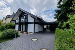 Exclusives Einfamilienhaus in ruhiger Stadtlage – Die vollständige Adresse der Immobilie erhältst du vom Anbieter., 9127 Adelsberg, Chemnitz – Vorschaubild 2