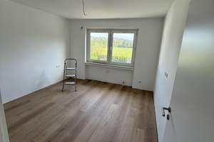 Frisch renovierte 2-Zimmer-Wohnung mit Stellplatz in Bendorf – 56170 Bendorf – Vorschaubild 2