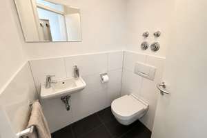 Über den Dächern von Kirchheim: außergewöhnliche 5,5-Zimmer-Maisonettewohnung + große Dachterrasse – Die vollständige Adresse der Immobilie erhältst du vom Anbieter., 73230 Kirchheim unter Teck – Vorschaubild 8