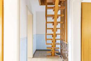Wohnen mit Perspektive – Split-Level-Haus mit Garten und Entwicklungsmöglichkeiten – Die vollständige Adresse der Immobilie erhältst du vom Anbieter., 57080 Siegen, Siegen – Vorschaubild 12