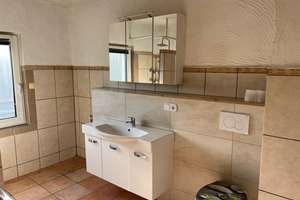 helle Dachgeschosswohnung mit Gartenblick – Ohligser Str. 38, 40764 Langenfeld (Rheinland) – Vorschaubild 6
