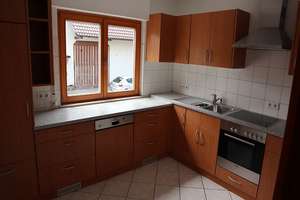 schöne Wohnlage, helle-großzügige 3,5 Zi.-W. , SW-Lage, Terrasse, Garten, Garage, AAP, Rtg.-Ro.-bach – Die vollständige Adresse der Immobilie erhältst du vom Anbieter., 72768 Rommelsbach, Reutlingen – Vorschaubild 2