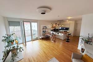 helle 4-Zimmer Kiez-Wohnung mit Balkon im Herzen Köpenick's, Wasser, Wald, Altstadt, neuwertig – Die vollständige Adresse der Immobilie erhältst du vom Anbieter., 12557 Köpenick, Berlin – Vorschaubild 2
