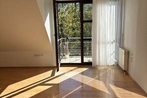 Stilvolle Dachgeschosswohnung mit Blick ins Rosenthal in Leipzig-Gohlis – Die vollständige Adresse der Immobilie erhältst du vom Anbieter., 4155 Gohlis-Süd, Leipzig – Vorschaubild 5