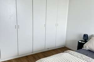 Wunderschöne 2-Zimmer Wohnung im 7. OG mit Balkon in Schwabing – Leopoldstrasse 206, 80804 Neufreimann, München – Vorschaubild 4
