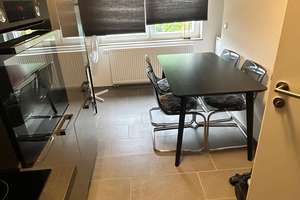 helle, großzügig geschnittene 2 OG 2 Zimmer Wohnung in ruhiger Lage mit Loggia und großem Garten – Reinhardstr. 1A-C, 52078 Forst, Aachen – Vorschaubild 32